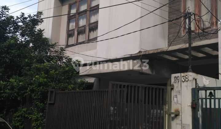 Rumah Siap Huni Dekat Citos Mall