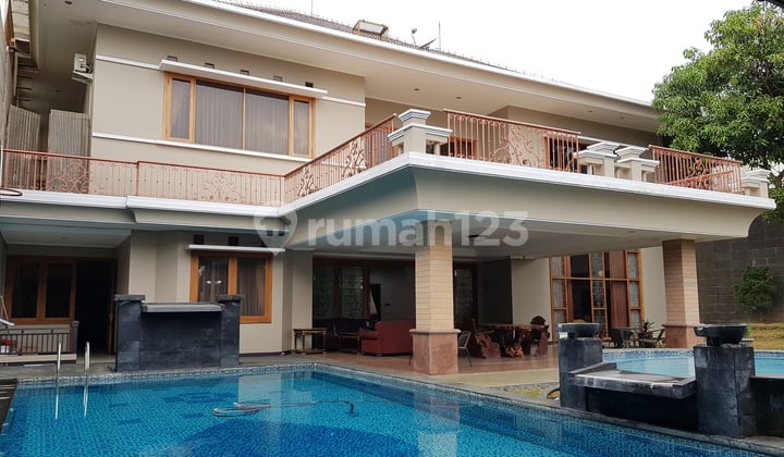 Luxury Home at Setiabudi Regency