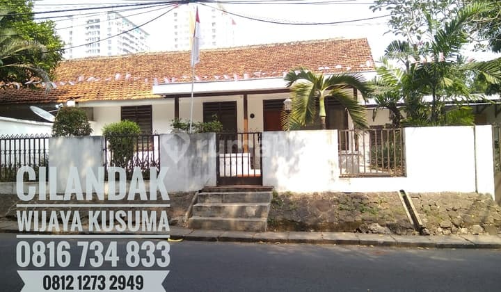 Rumah Jalan Wijaya Kusuma I Cilandak Pondok Labu Besar Pinggir Jalan Murah di Bawah Harga Pasar