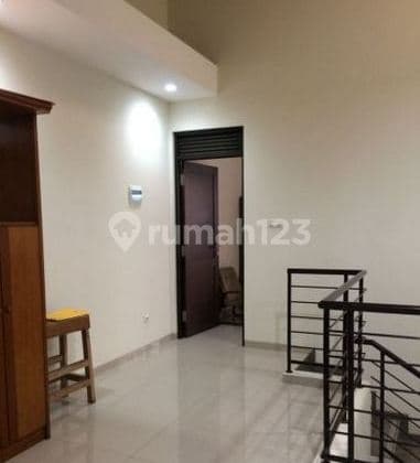 Rumah Baru Minimalis Daerah Gatsu, Turangga