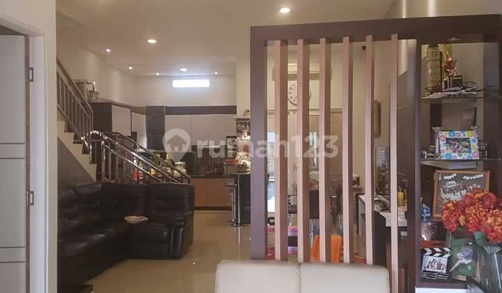 Rumah Baru Bagus Kebayoran Lama