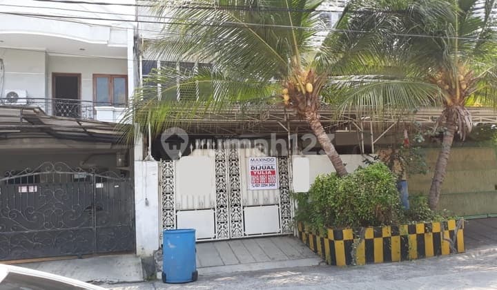 Old House @ Muara Karang Block 9