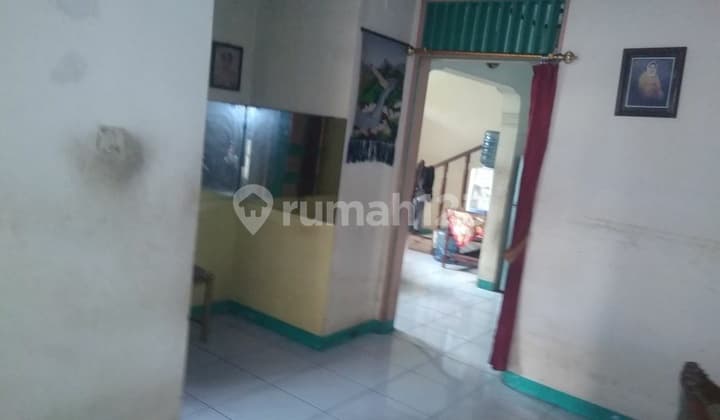 Rumah BU cocok buat kost2an di kebon baru tebet jakarta selatan