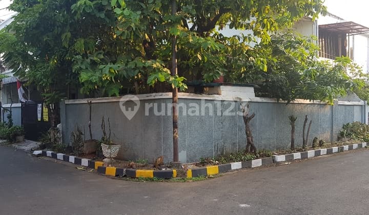 rumah huk bebas bnjr.diarea strategis