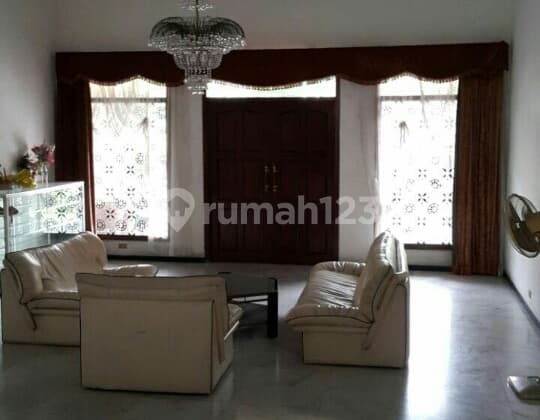 Rumah Siap Huni Raya Kertajaya Indah