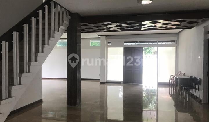 Lokasi Prime, Tenang, Dekat Senopati-Scbd