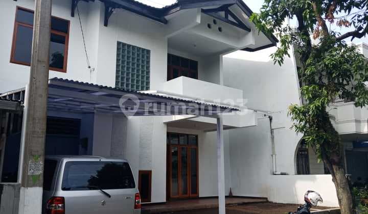 Rumah Bagus Siap huni full renovasi di Taman Kopo Melati