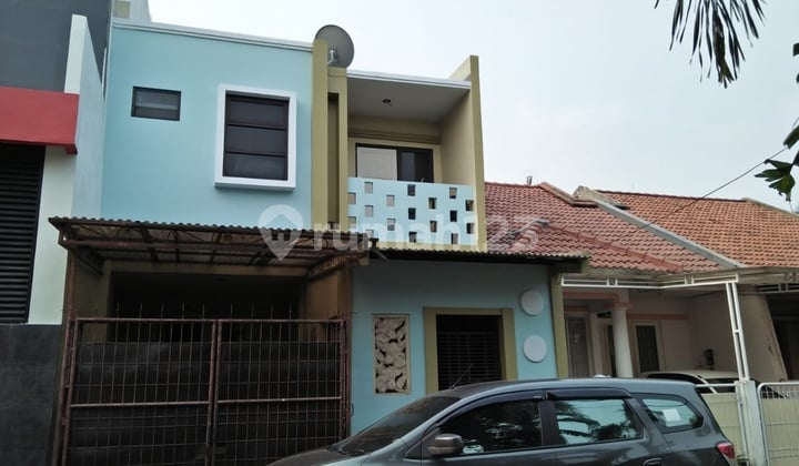 Rumah rapi siap huni di Metro Permata
