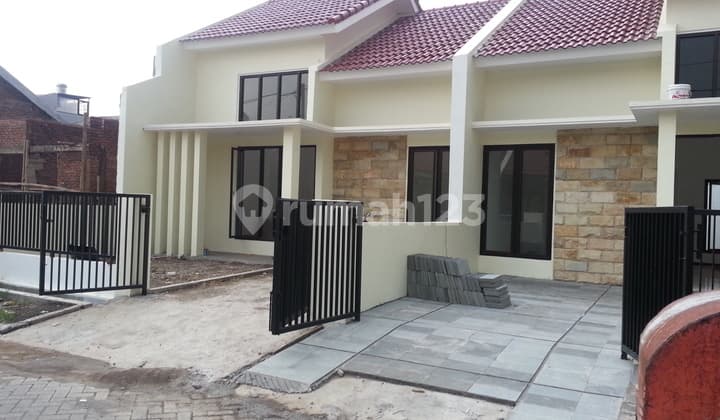 New Modern House @Juanda Regency