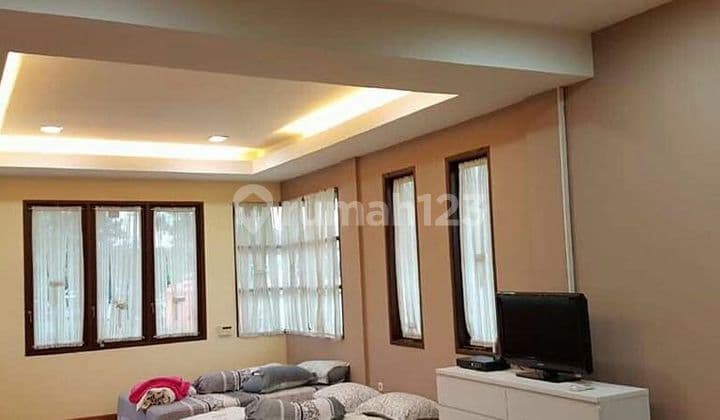 Rumah Bangunan Baru 2 Lantai Di Komplek Graha Puspa Parongpong. Dingin Sejuk