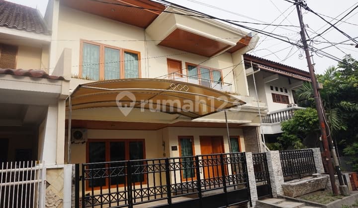 Disewakan Rumah Daerah Kembangan