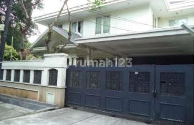 Rumah Menteng, Luas Tanah 800 m2