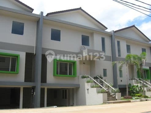 Rumah Bersih dan Terawat Komp. Haji Jaya 12, Cilandak