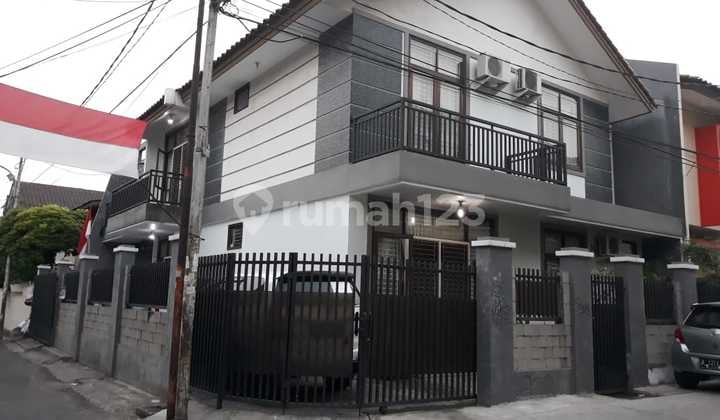 Rumah Posisi Hoek di Duri Intan Duri Kepa Asem 1 Greenville Jakarta Barat