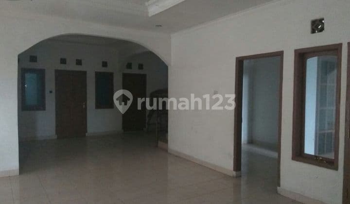 Rumah Cocok Untuk di Jadikan Tempat Kost di Kawasan Dayeuhkolot
