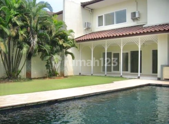 Bright House In A Compound Tanah Kusir Near Pondok Indah Ajh04055