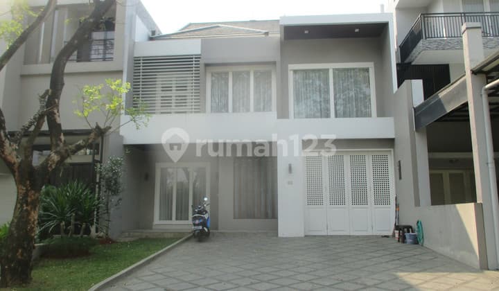 Rumah keluarga - JL. Gn. Arjuna - Lippo Karawaci Tangerang