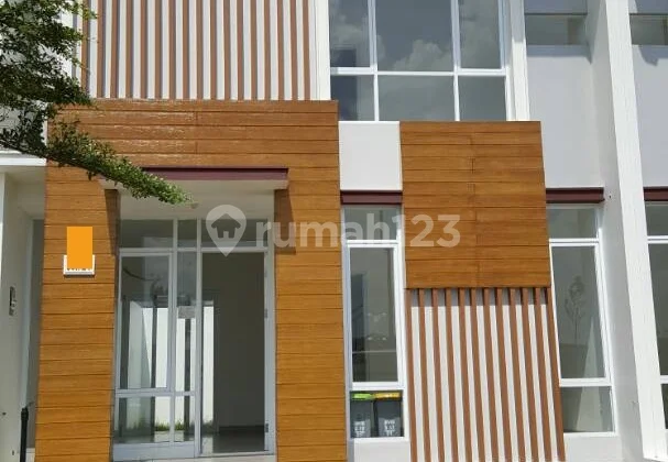 Nyaman asri aman dijaga satpam 24 jam, dekat pusat pebelanjaan , sekolahan dan RS Nyaman asri aman dijaga satpam 24 jam, dekat pusat pebelanjaan , sekolahan dan RS