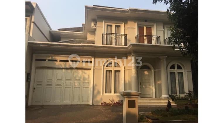 Rumah Cluster Fountain Blue, BSD City. Dekat Clubhouse Golf BSD