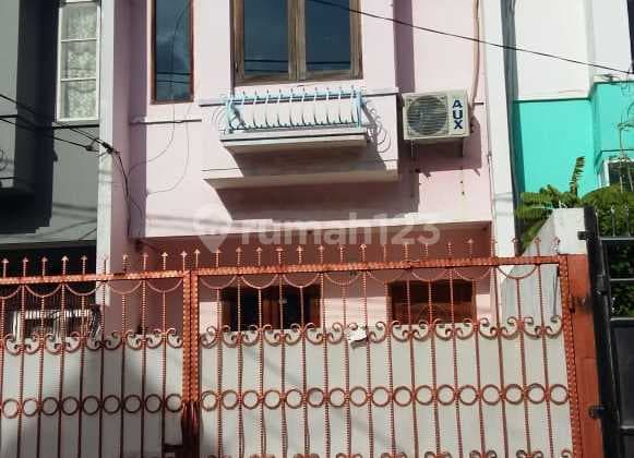 Rumah Siap Pakai di palem Jakarta Barat
