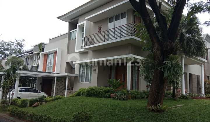 Rumah bagus bangunan mandiri timur selatan The Green BSD