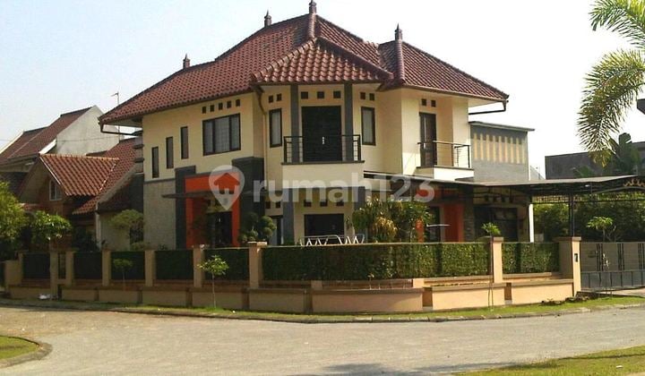 Matahari pagi , asri, bebas banjir