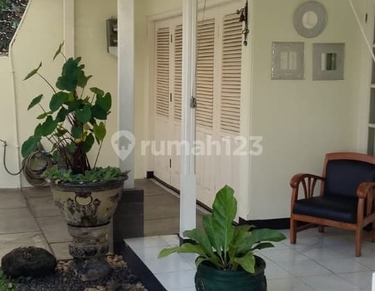 Rumah Cantik Siap Huni..Tenang