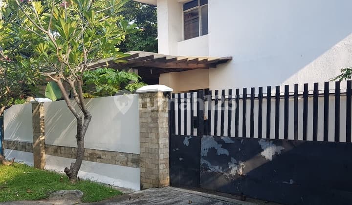 rumah asri megah masih bisa kntr