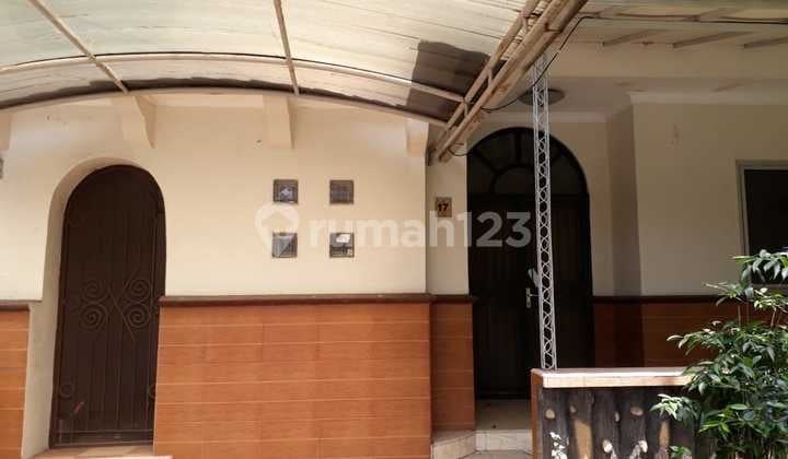 Dijual Rumah 3+1 Kamar Tidur Cluster Meadow Green Lippo Cikarang