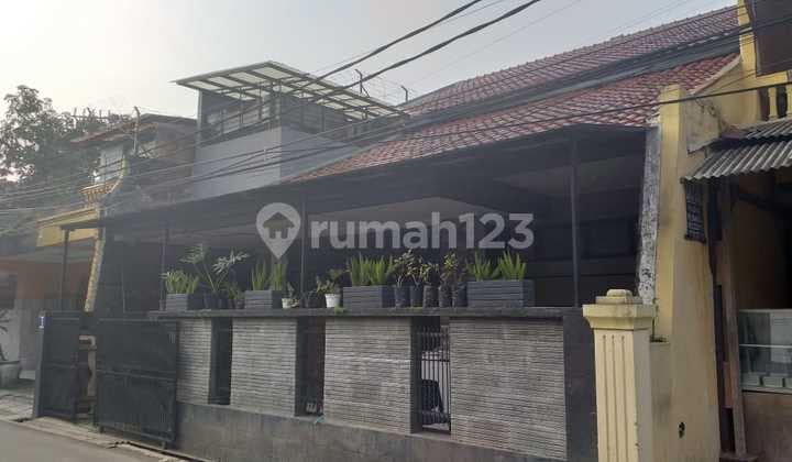 RUMAH LUX 2 LANTAI CANTIK DAN ELEGAN DI PASIRLUYU
