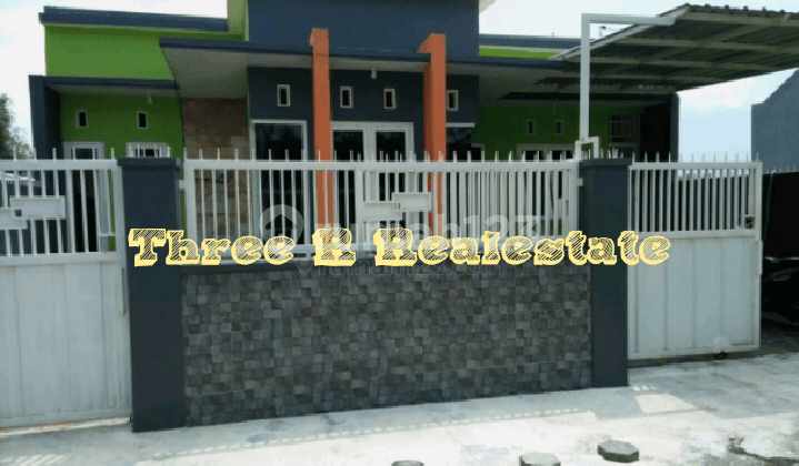 Rumah mini bagus terawat colorfull dekat kampus harga nego cepat butuh dana segar