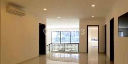 House For Rent in Pondok Indah