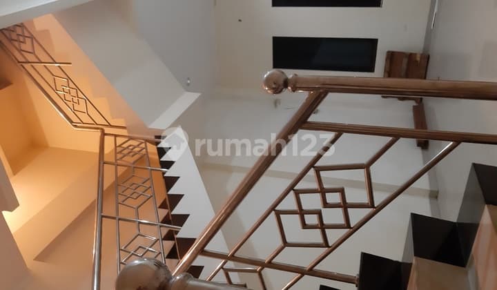 Rumah Baru Siap Pakai (PK006107)