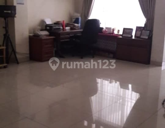 Rumh siap huni lokasi bagus