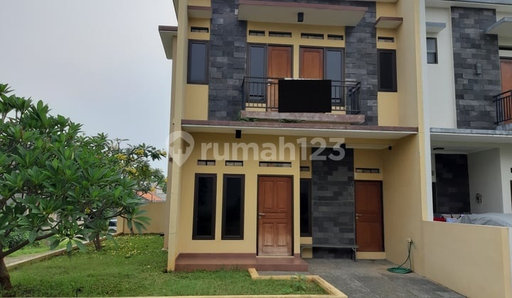 Rumah Baru Di Townhouse Baru Petukangan Utara