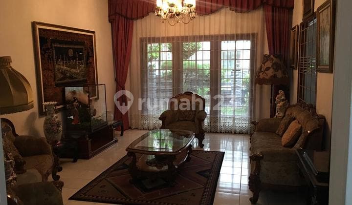 Rumah Strategis Cocok Untuk Usaha Invest di Bintaro Sektor 3