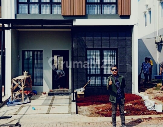 Ready-to-occupy house in Bogor Pajajaran, no down payment required, flood-free, near toll gate, KRL station, busway stop, school, tourism, flood-free.