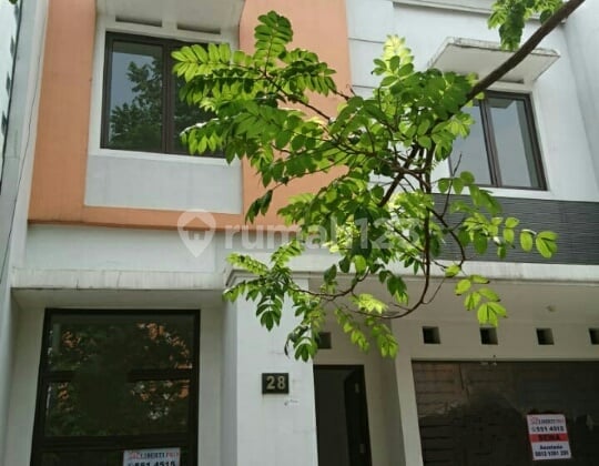 Rumah minimalis nan asri