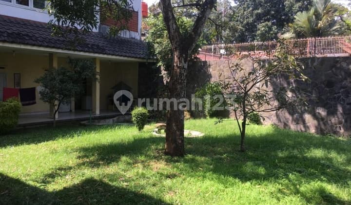 Jual Cepat Rumah Bangunan Lama Terawat Jl, Dipatiukur, Hasanuddin, Ganesha, Pagergunung,Sayap Dago Dekat Kampus Elit Itb,Bandung Utara