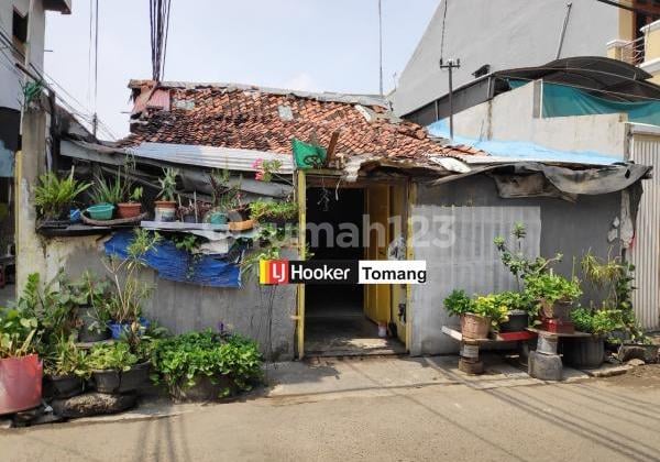 Rumah Tua Hitung Tanah Di Hook Strategis Di Pejagalan Jakarta Barat