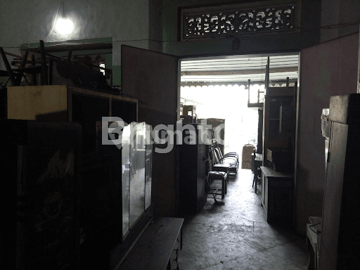 Hitung Tanah Rumah & Gudang Jl. HA Salim Madiun