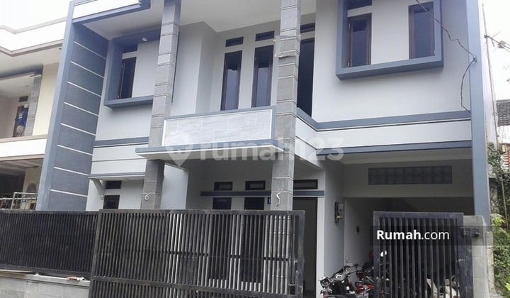 Rumah Dikontrakan Minimalis Bangunan Terawat di Turangga