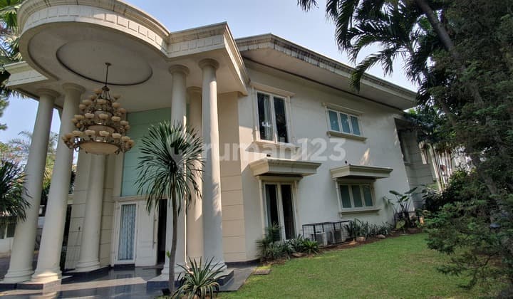 Dijual Rumah Hoek di Sekolah Duta Raya Pondok Indah Jakarta Selatan