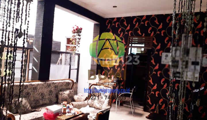 Rumah Lux ada ruang Usaha lokasi kartasura Rumah Lux ada ruang Usaha lokasi kartasura