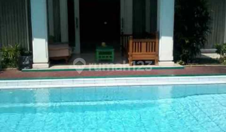 Beautiful Villa With Pool In Pasteur Bandung