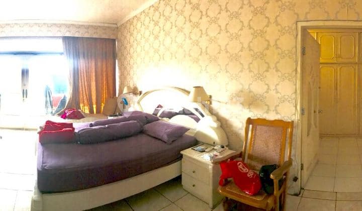 Rumah Cakep Pacuan Kuda Raya Pulomas