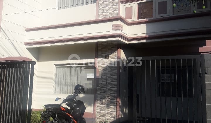 minimalist beautiful house in batu indah