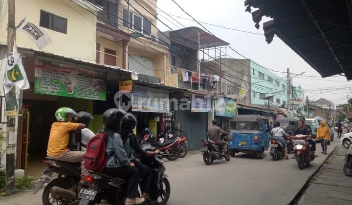 House suitable for business in Kramat Pulo, Central Jakarta