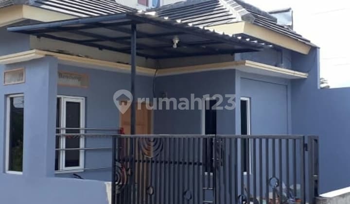 Rumah unik minimalis siap huni di cinunuk dekat kampus UPi