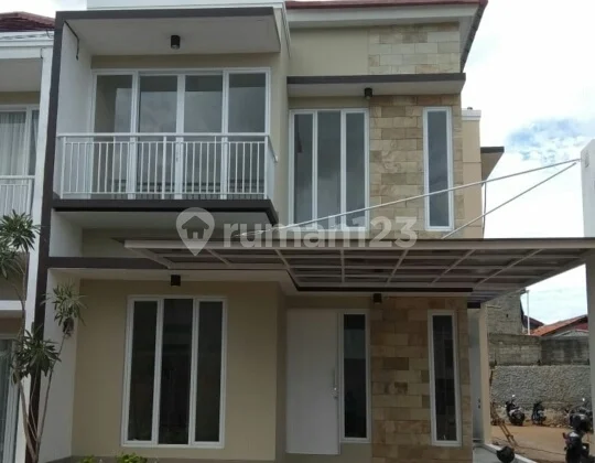 Di jual rumah tangsel ready tanpa dp bebas banjir dekat pintu, MRT stasiun kereta halte busway, sekolah, dan pusat perbelanjaan Di jual rumah tangsel ready tanpa dp bebas banjir dekat pintu, MRT stasiun kereta halte busway, sekolah, dan pusat perbelanjaan